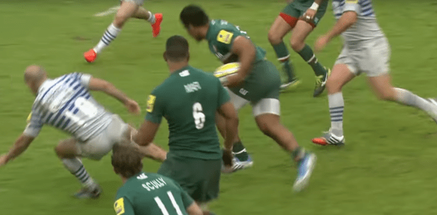 Manu Tuilagi attacking 