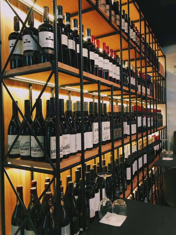 FFEA01D4-2059-4B21-AB8B-9FD8A0D23D6C-810x1080