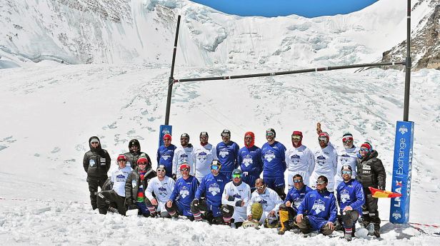 Ragbisti sa zapísali do knihy rekordov: Neuveríte, kde a v akých podmienkach odohrali zápas