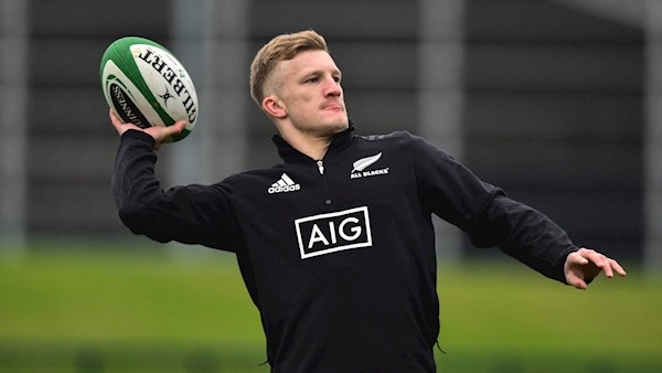 NewZealandAllBlacksDamianMcKenzie15Nov2018_large
