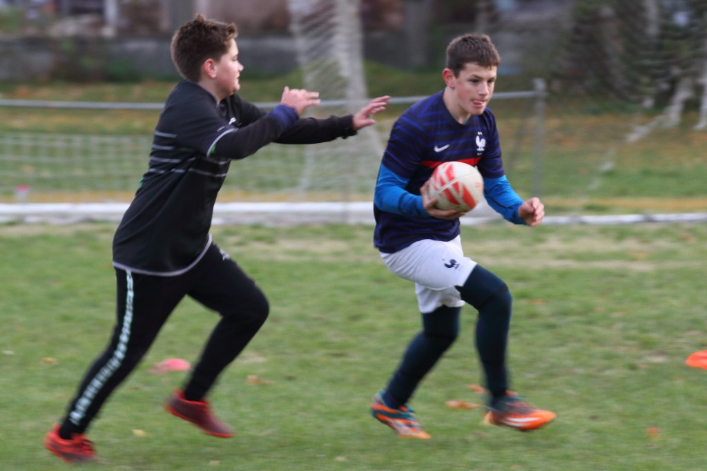 Rugbyový tréning pre juniorov a program súťaž - Bratislava Slovensko