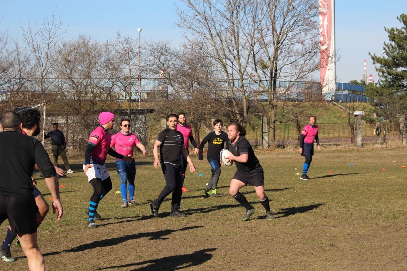 Rugbyový tréning mužov a juniorov U18 U16 U14